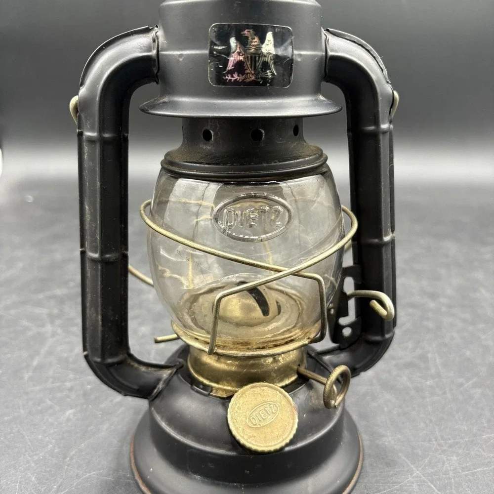 Vintage Dietz Kerosene Lantern Made in Hong Kong, Black & Gold, Good Condition